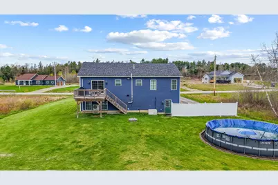 43 Boxwood Lane, Hermon, ME 04401 - Photo 6