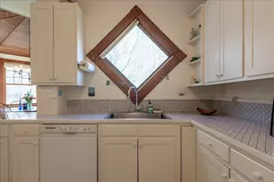1014 Main Rd, Islesboro, ME 04848 - Photo 12