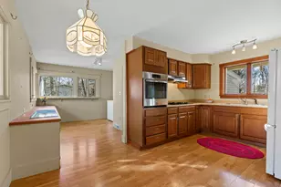 447 Wiscasset Rd, Boothbay, ME 04537 - Photo 14