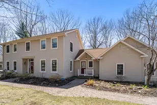 1005 Buck Hill Dr, Veazie, ME 04401 - Photo 10