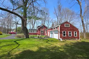 203 Winn Rd, Falmouth, ME 04105 - Photo 2