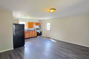 50 Elizabeth St, Presque Isle, ME 04769 - Photo 8