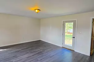 50 Elizabeth St, Presque Isle, ME 04769 - Photo 10