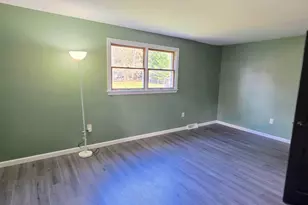 50 Elizabeth St, Presque Isle, ME 04769 - Photo 12