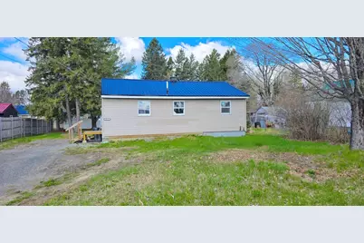 50 Elizabeth Street, Presque Isle, ME 04769 - Photo 2