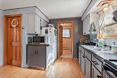 16 Claire Street, Augusta, ME 04330 - Photo 10