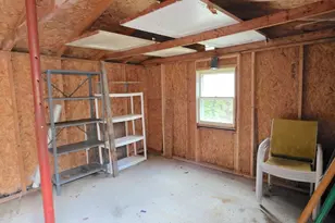 29 Elizabeth St, Presque Isle, ME 04769 - Photo 6
