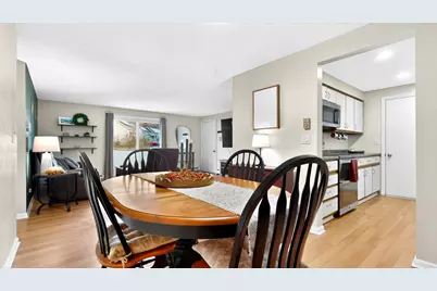 13 Academy Place #26, Saco, ME 04072 - Photo 6