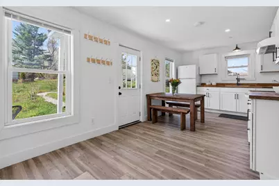 40 Webb Street, Portland, ME 04102 - Photo 18