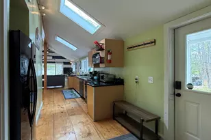 71 MacKenzie Ave, Lincoln, ME 04457 - Photo 6