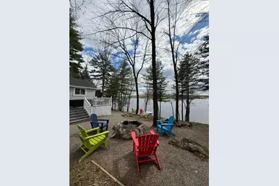 71 Mackenzie Avenue, Lincoln, ME 04457 - Photo 4