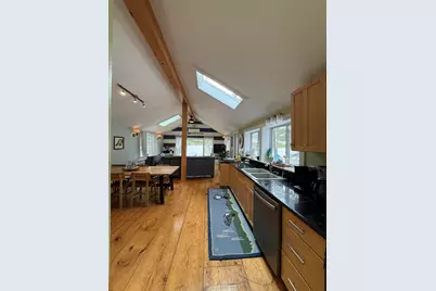 71 Mackenzie Avenue, Lincoln, ME 04457 - Photo 8