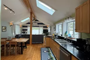 71 MacKenzie Ave, Lincoln, ME 04457 - Photo 8