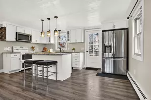 69 Summer St, Yarmouth, ME 04096 - Photo 14