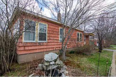 27 Reservoir Avenue, Lewiston, ME 04240 - Photo 4