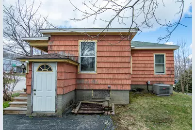 27 Reservoir Avenue, Lewiston, ME 04240 - Photo 12