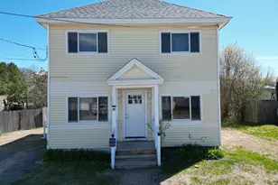 61 Eastland Ave, Millinocket, ME 04462 - Photo 1