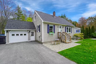 11 Macarthur Avenue, Old Orchard Beach, ME 04064 - Photo 2
