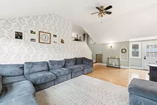 43 Calais St, South Portland, ME 04106 - Photo 10