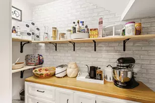 43 Calais St, South Portland, ME 04106 - Photo 6