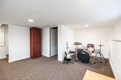 17 Belfield Street, Portland, ME 04103 - Photo 32