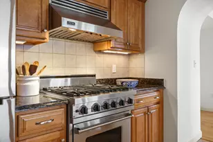 9 Waterville St, Portland, ME 04101 - Photo 16