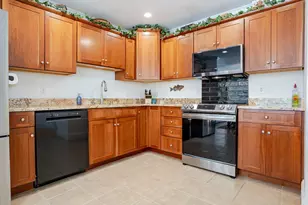 178 Ridge Rd, Portland, ME 04103 - Photo 4