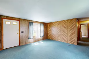 28 North St, Mechanic Falls, ME 04256 - Photo 8