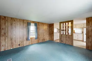 28 North St, Mechanic Falls, ME 04256 - Photo 10