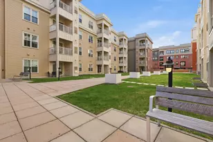22 Hancock St, Portland, ME 04101 - Photo 30