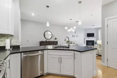 22 Hancock Street #201, Portland, ME 04101 - Photo 12