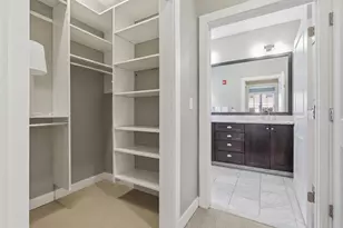 22 Hancock St, Portland, ME 04101 - Photo 24