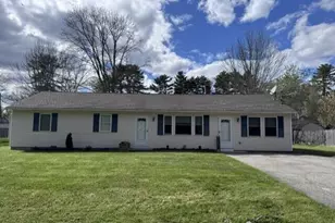 27 Coolidge Ave, Saco, ME 04072 - Photo 2