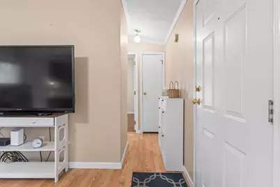 20 Marc Ave, Topsham, ME 04086 - Photo 8