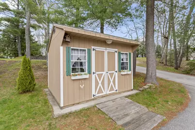 20 Marc Ave, Topsham, ME 04086 - Photo 2