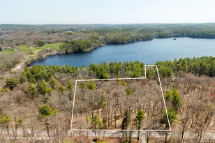 38 Beach Ln, Damariscotta, ME 04543 - Photo 2