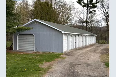 1070 Auburn Road, Peru, ME 04290 - Photo 4