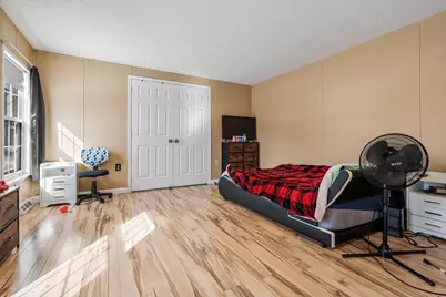 19 Winn Street, Lewiston, ME 04240 - Photo 24