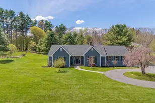 2 Meadow Ln, Falmouth, ME 04105 - Photo 2