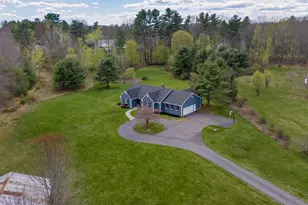 2 Meadow Ln, Falmouth, ME 04105 - Photo 4