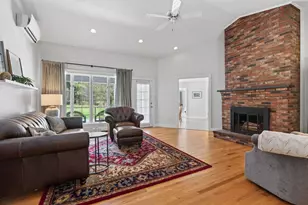 2 Meadow Ln, Falmouth, ME 04105 - Photo 16