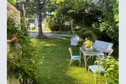 7 Mountain Street, Vinalhaven, ME 04863 - Photo 2