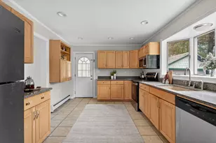 294 Mitchell Rd, Cape Elizabeth, ME 04107 - Photo 16