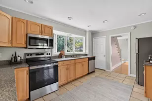 294 Mitchell Rd, Cape Elizabeth, ME 04107 - Photo 18