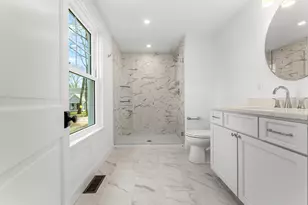 256 Berwick Rd, Ogunquit, ME 03907 - Photo 14
