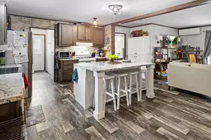 1124 South St, Dover Foxcroft, ME 04426 - Photo 4