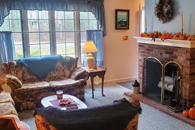 6 Laurel Circle #6, Kennebunk, ME 04043 - Photo 4