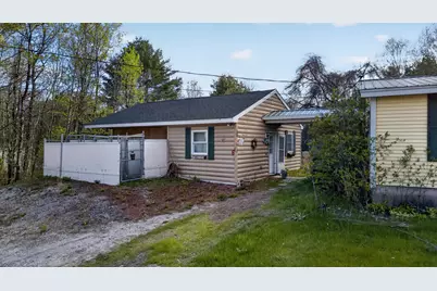 62 North Street, Mechanic Falls, ME 04256 - Photo 4