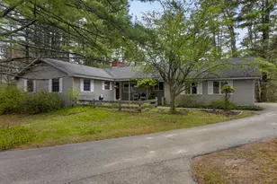 15 Mill Ln, York, ME 03909 - Photo 2