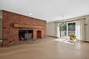 15 Mill Ln, York, ME 03909 - Photo 6